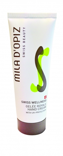 Крем для рук солнцезащитный с пчелиным маточным молочком Gelee Royal Hand Cream SPF 15 MILA D'OPIZ