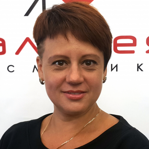 Пудра для волос - лучшее средство для укладки креативной стрижки Пудра для волос – идеальное средство для укладки креативных стрижек