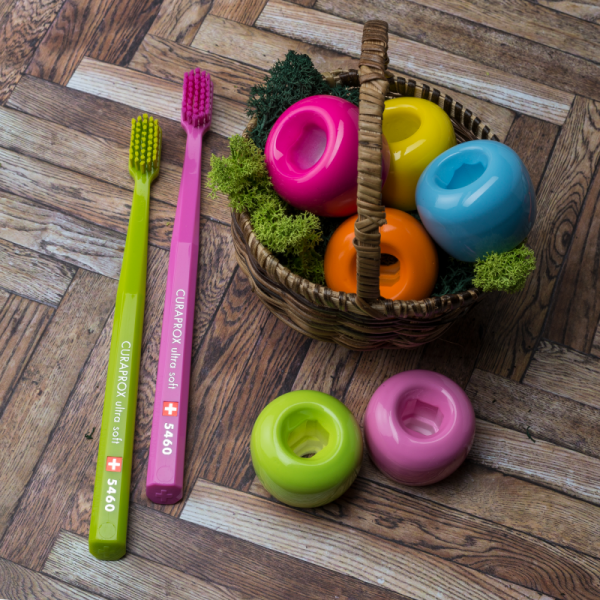 В чем секрет популярности и эффективности зубных щёток CURAPROX? В чем секрет популярности и эффективности зубных щеток CURAPROX?