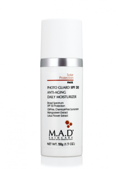 Омолаживающий и увлажняющий крем-защита под макияж с защитой SPF 30 Photo Guard SPF 30 Anti Aging Daily Moisturizer M.A.D SKINCARE