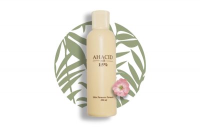 Молочко для тела 15% с отшелушивающими и увлажняющими свойствами MILK 15% AHACID